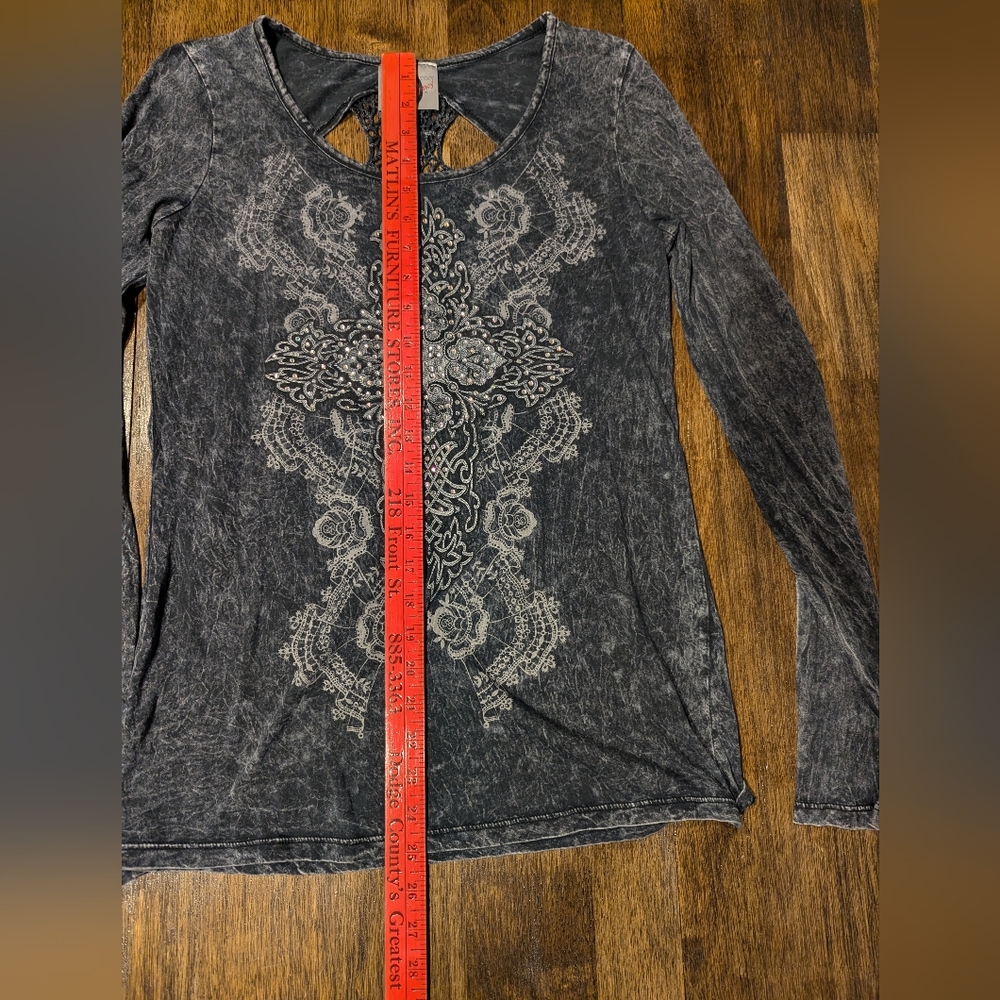 Chic Black Rhinestone‎ & Embroidered Women's Top - Picture 8 of 9